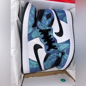 Nike Air Jordan 1 High OG Tie Dye Sneakers